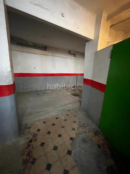 Foto 292eb360-f898-447a-a5ea-100014a68a3d. Posto auto in Llefià Badalona