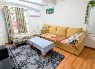 Etagenwohnung  Carrer d'en santcliment. Piso reformado con encanto en finca modernista junto al mercat d