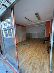 Local commercial à La Torrassa. Local en venta  la torrasa, hospitalet de llobregat
