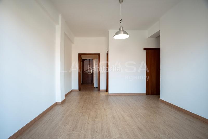 Foto f7225e9e-ff7e-4cb1-a58d-0c4c72b6be75. Etagenwohnung in Provençals del Poblenou Barcelona