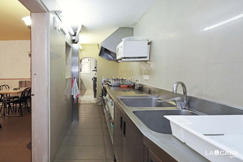 Foto 44d46b92-4782-4683-89c0-b08d535722bd. Local comercial a El Poble Sec - Parc de Montjuïc Barcelona