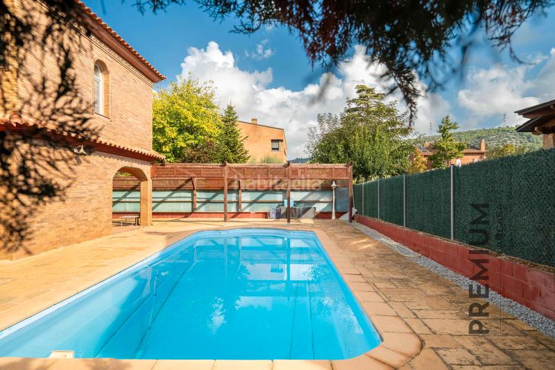 Foto 1856c177-51ef-4bde-9fdb-af98cd374353. Maison avec chauffage parking piscine dans Begues