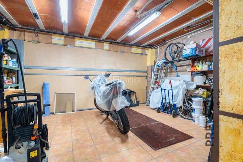 Foto e43c3079-369c-45ea-bec2-3974d539e430. Maison avec chauffage parking piscine dans Begues