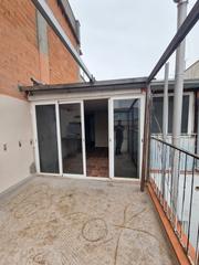 Pis a Centre. Amplio dúplex de 118 m en castelldefels