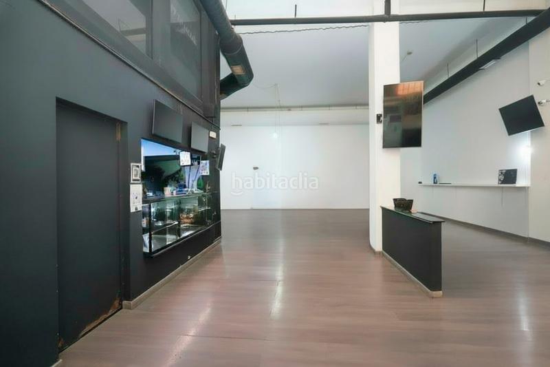 Foto 301f9efd-29d6-4ff8-b80f-e10d687d7bdf. Locale commerciale in Santa Eulàlia Hospitalet de Llobregat (L´)