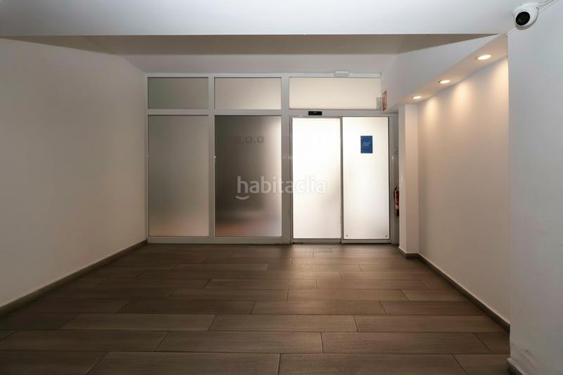 Foto f6e9ab75-f553-413b-8164-0f394286c685. Locale commerciale in Santa Eulàlia Hospitalet de Llobregat (L´)