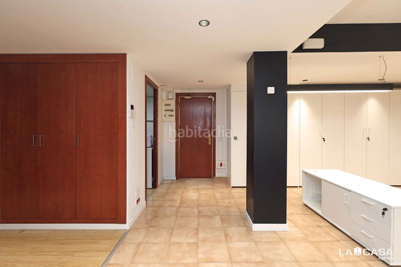 Foto 76a76ccc-ce7f-4569-9e33-1863e534dc29. Local commercial dans El Poble Sec - Parc de Montjuïc Barcelona