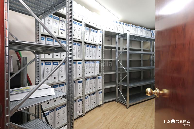 Foto a8e149e4-d2a5-4c70-ac56-991d4d44cd9f. Local commercial dans El Poble Sec - Parc de Montjuïc Barcelona