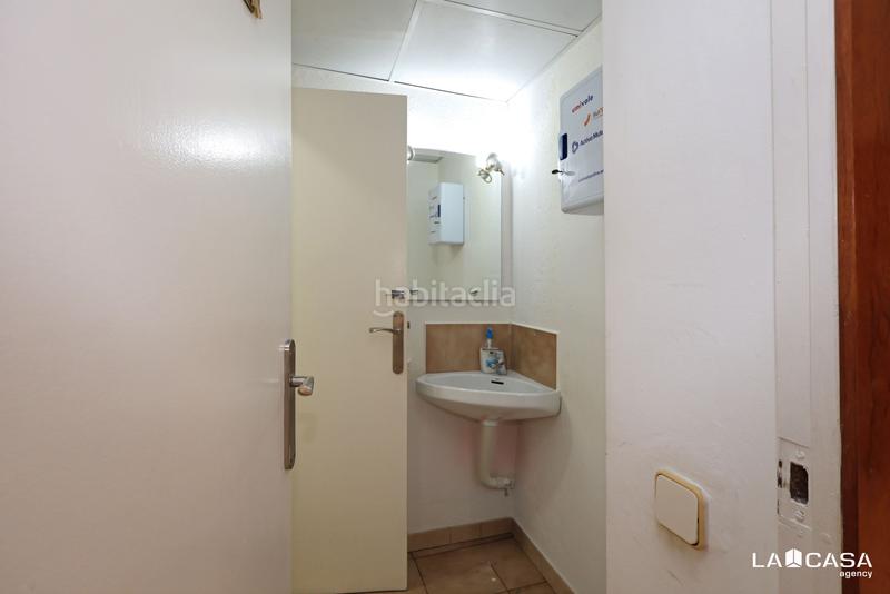 Foto e05f2915-48df-48d8-868a-3c1b512d87df. Local commercial dans El Poble Sec - Parc de Montjuïc Barcelona