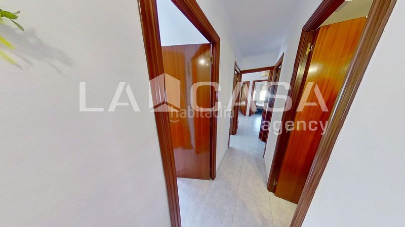 Foto 2145da7a-2eda-498a-8da9-5712a10fe117. Pis a La Verneda - La Pau Barcelona