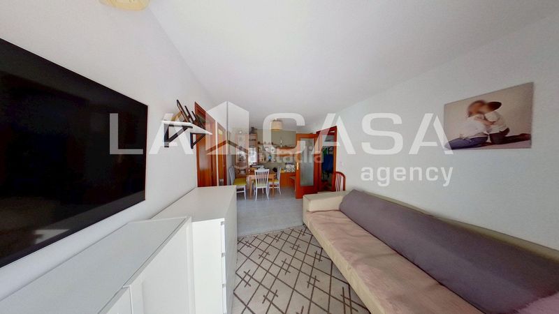 Foto 2527a3c2-5779-4cb4-88c8-6cb9cade84d1. Pis a La Verneda - La Pau Barcelona