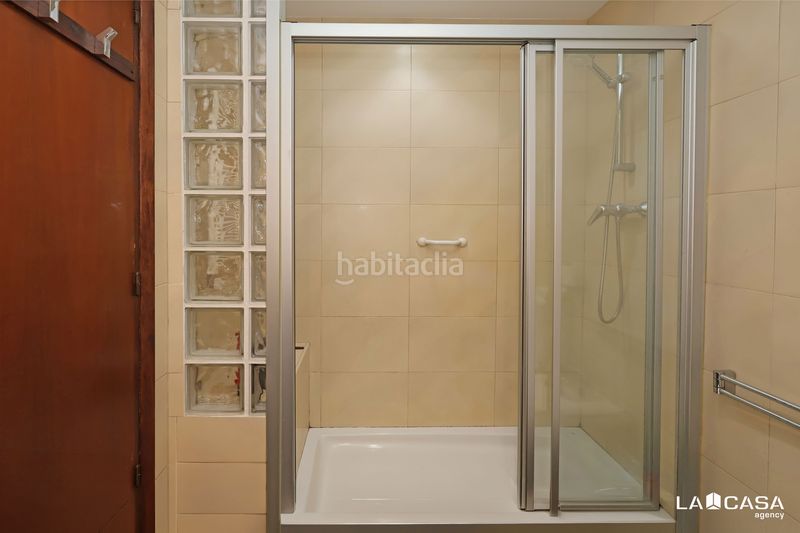 Foto 5f309405-8ea6-4b76-a4fc-7d851a8d622c. Pis amb calefacció a Fort Pienc Barcelona