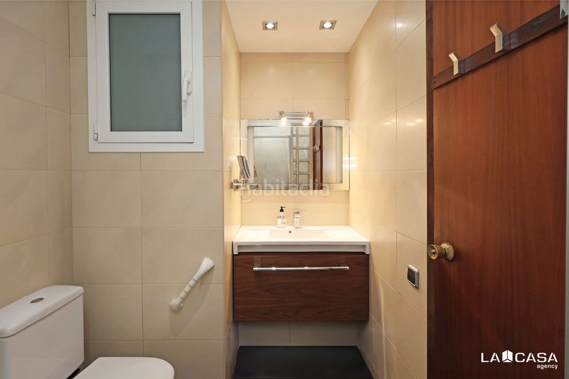 Foto be35d0f3-68de-447f-b93d-f7b5b5cac17b. Pis amb calefacció a Fort Pienc Barcelona