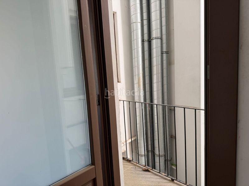 Foto 562b1cdb-778e-4de3-9597-86b23218cf5a. Pis a Sant Antoni Barcelona