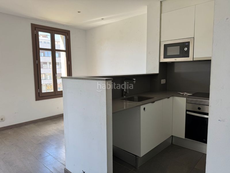 Foto 660d3a60-53c5-4da2-a72c-c4da962ca226. Pis a Sant Antoni Barcelona