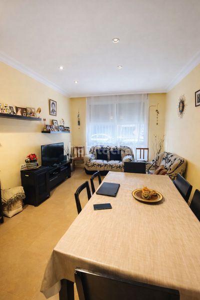 Foto 8097d571-c3ea-4452-857f-77b95a3df2ce. Pis amb calefacció a Castell-Poble Vell Castelldefels