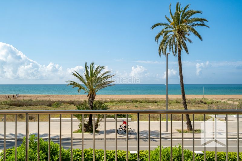 Foto ec8a03cd-4ebe-4538-863e-afcfef414a15. Pis amb aparcament piscina a Baixador Castelldefels