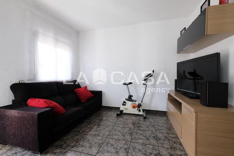 Foto ddecdf43-54be-4618-b179-c9cecfca6c75. Pis a Porta Barcelona