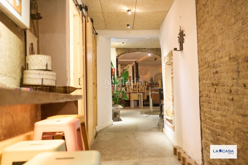 Foto 7e51ab08-61d9-4203-9686-3adc9aa7148a. Local comercial a St. Pere - Sta. Caterina - El Born Barcelona