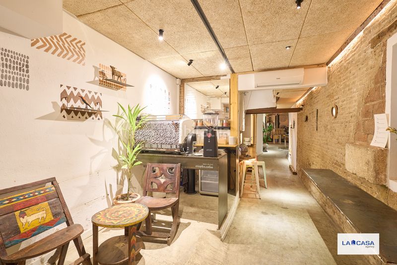 Foto d1632029-70c5-41fb-8311-06fdd9a7853a. Local comercial a St. Pere - Sta. Caterina - El Born Barcelona