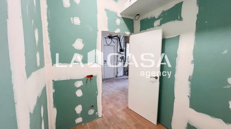 Foto 22f06817-f388-426c-9788-69c05970d23d. Local comercial a Prosperitat Barcelona