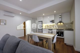 Duplex in La Teixonera. Dúplex reformado a estrenar de 4 habitaciones y 2 baños  todo ex