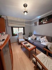 Appartamento in La Torrassa. Piso de 3 habitaciones en rambla catalana  amplio y bien comunic