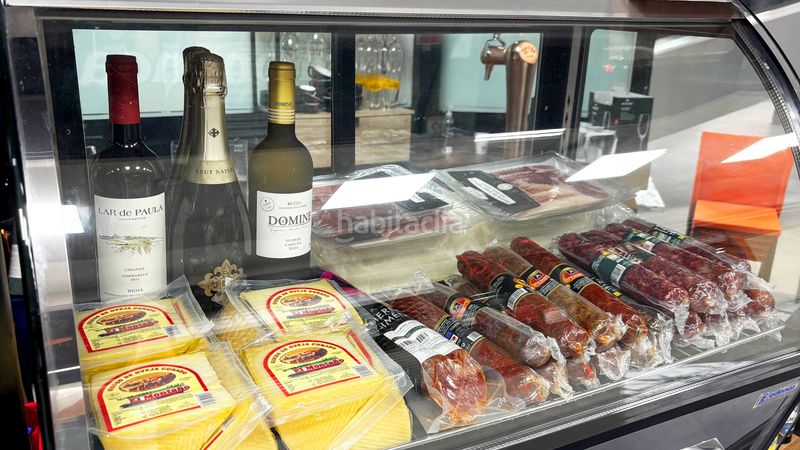 Foto fdb3367f-43c0-4e33-bd5f-644188af1d81. Traspàs local comercial a Abrera