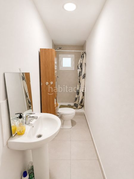 Foto c91c6ecd-ea4c-474f-bd53-b1d767c37434. Pis a Llefià Badalona