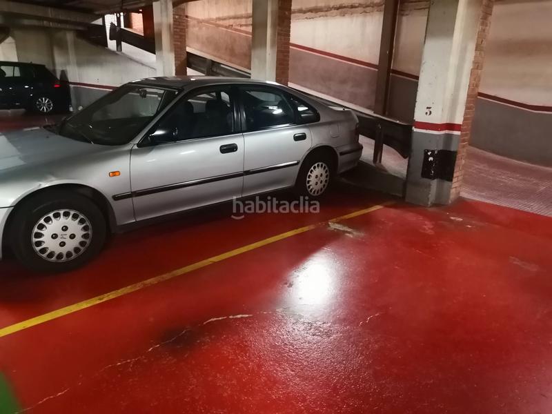 Foto 40433011-1a2f-47ed-b56c-a98ad1dc6159. Miete autoparkplatz in Torreblanca Sant Joan Despí