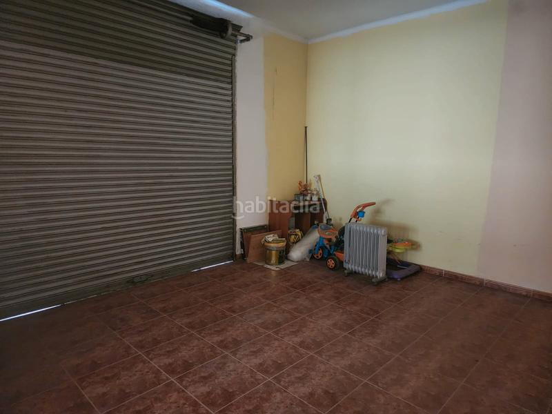 Foto 11c0efb7-e23b-4acb-9587-34c017784b73. Local comercial local a pie de calle muy liminoso en Sant Joan Despí