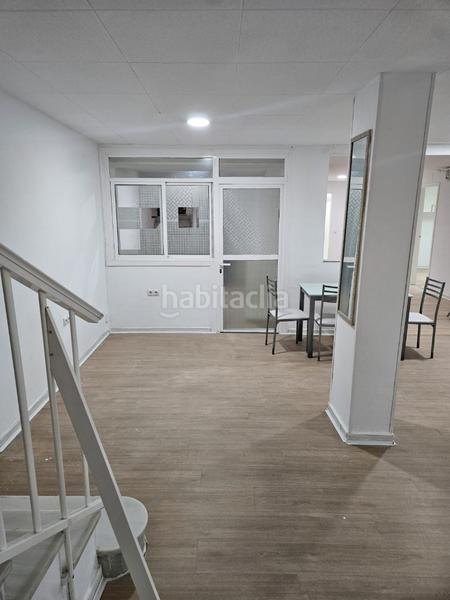 Foto 0bc14b46-11b8-40b2-9387-e4b37c0c8659. Local comercial a Les Planes Sant Joan Despí