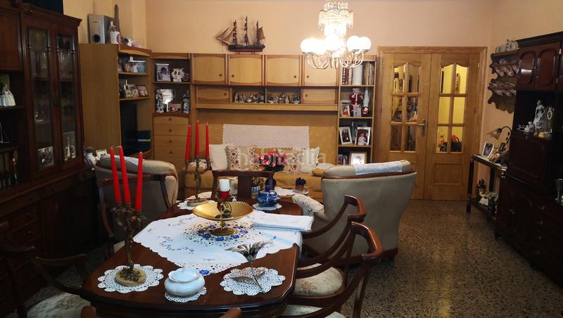 Foto d9766f0a-e7bd-45f8-88df-52ea5fff70f6. Erdgeschoss mit parking in Casco Antiguo Cartagena