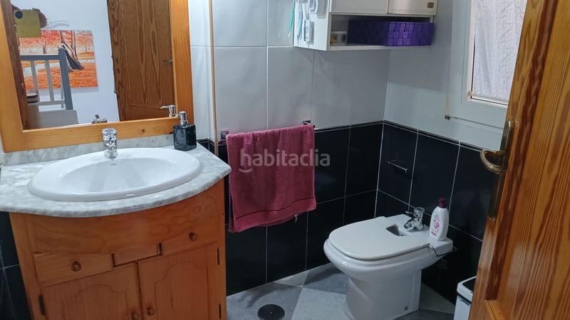 Foto 4a1a33c1-8c1d-4576-b6d9-416de3a991c9. Casa adossada amb xemeneia calefacció aparcament piscina a Alcázares (Los)