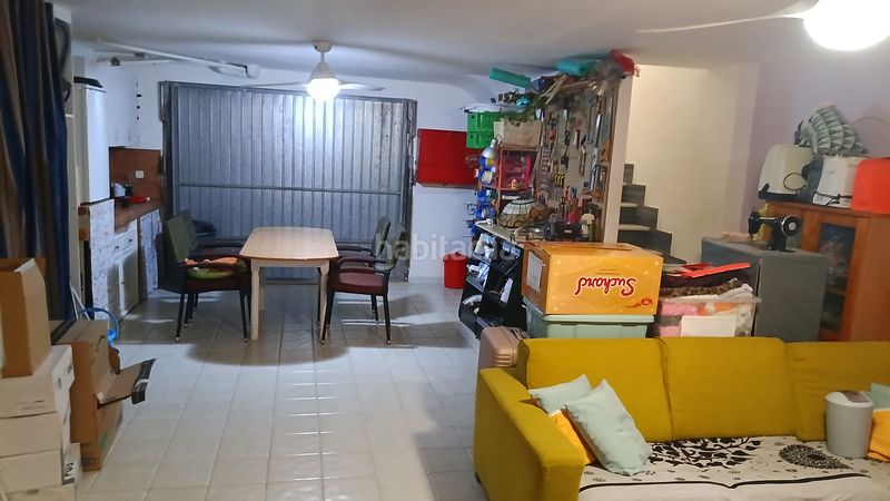 Foto fe646e18-4f6b-404c-a306-e222bc5da820. Casa adossada amb xemeneia calefacció aparcament piscina a Alcázares (Los)