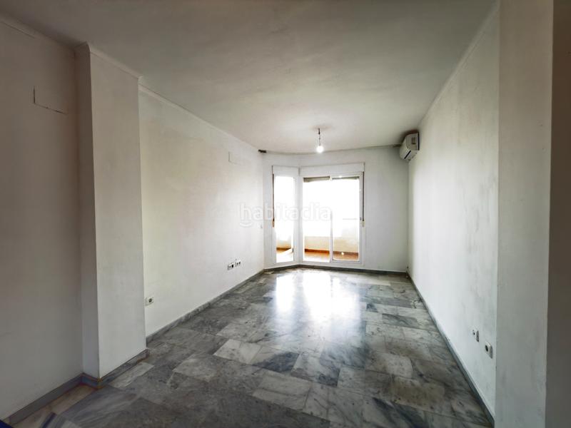 Foto 6c45c575-fbeb-430b-b98d-f31d4cad93d8. Appartement dans calle castaño 75 dans Torreblanca del Sol Fuengirola