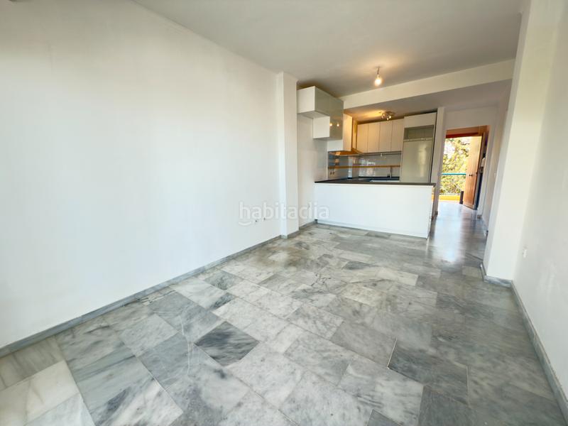 Foto f8f33c9f-24cf-48a0-a9d7-c224605cb129. Appartement dans calle castaño 75 dans Torreblanca del Sol Fuengirola