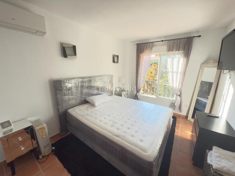 Foto 5ed6ebb8-4822-47c3-91b5-0ff452062122. Maison jumelée avec parking dans Los Pacos Fuengirola