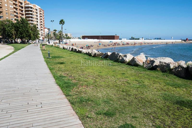 Foto 4aa69bcb-592f-47d4-b9a3-113c08f7da5a. Estudio  con balcón calle cesar cataldo en Benicarló