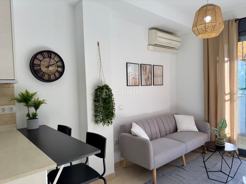 Foto 565438c7-fcc7-4a0c-8974-66c358ac2fc6. Estudio  con balcón calle cesar cataldo en Benicarló