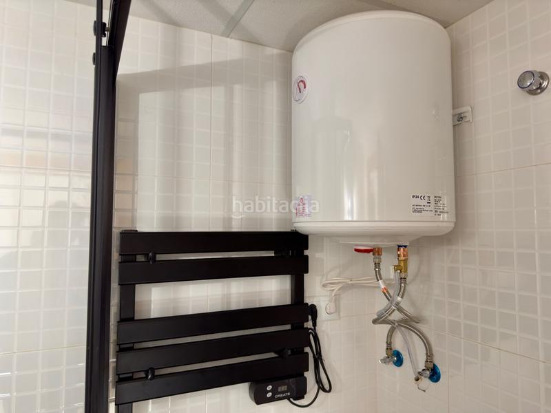 Foto e3f8e7ce-da22-41ba-94a6-6d6d3a5f0bda. Estudio  con balcón calle cesar cataldo en Benicarló