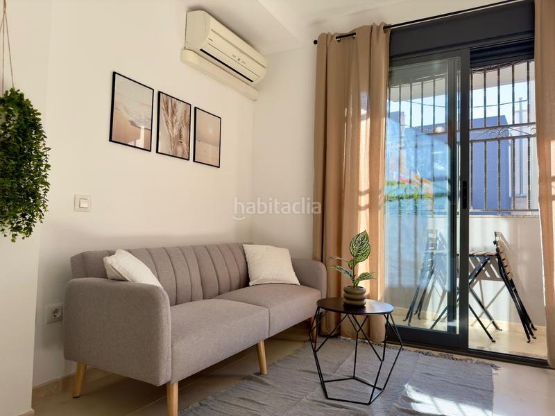 Foto f335743e-ab83-499c-ae3b-e7460ea11717. Estudio  con balcón calle cesar cataldo en Benicarló