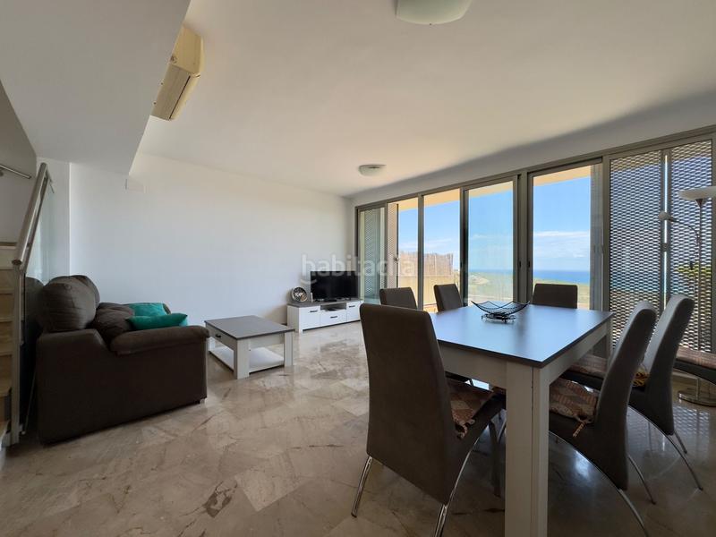 Foto 5e64e71e-ae33-4656-9d78-f0c4c0f833d8. Dúplex casa adosada con vistas panorámicas al mar en exclusiva! en Peñíscola
