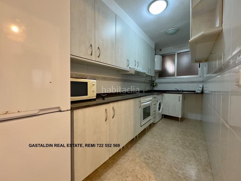 Foto c527b984-3e86-4ad9-b24c-aa09d5c318e9. Apartamento  con terraza y vistas al mar en Peñíscola