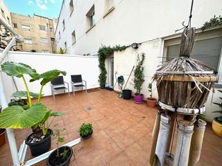 Pis a El Tancat-Mas d´en Gual. Piso con gran terraza en mas den gual