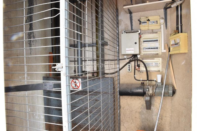 Foto 3cfaa908-3f1e-4950-a3c6-fbf3d8447182. Local comercial a El Tancat-Mas d´en Gual Vendrell (El)