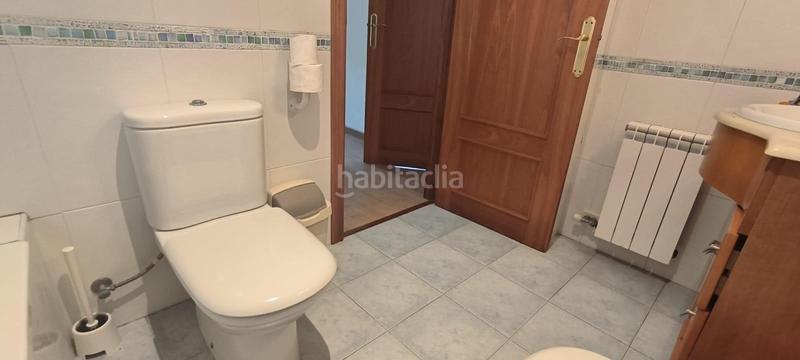 Foto a2a0e54d-0839-42c2-92cd-04cb40178d1a. Chalet avec chauffage parking piscine dans Bellamar Calafell