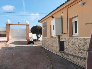 Masia a Bisbal del Peneds (La). Bonita casa con piscina en el priorato de la bisbal