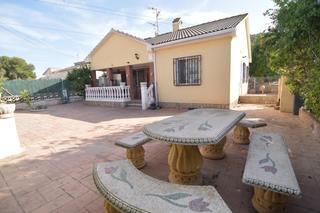 Casa  Calle albinyana