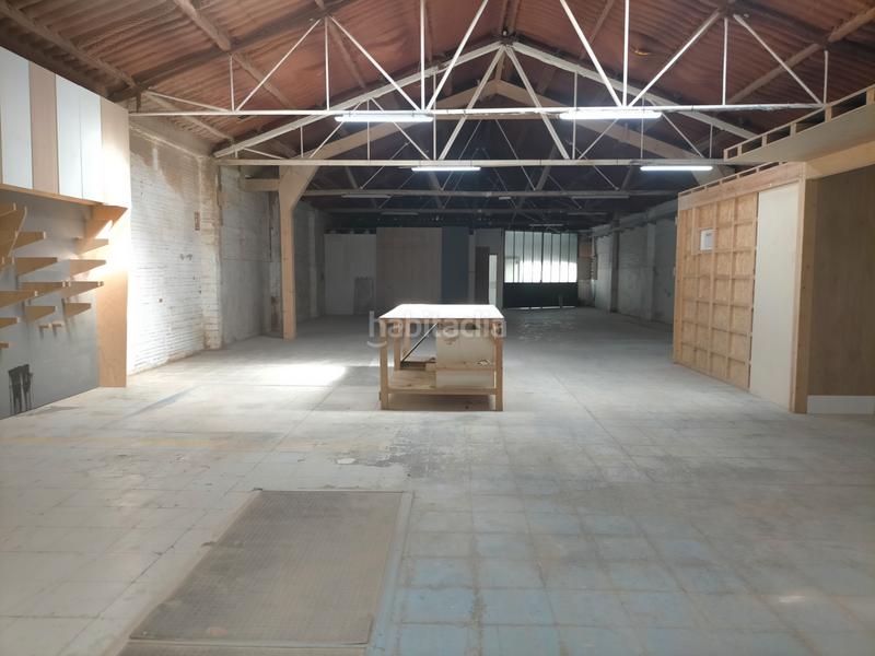 Foto b85fab06-e6fb-43ec-88ab-6fa95428e855. Miete fabrikhalle in Gràcia Sabadell